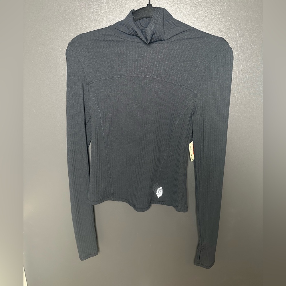 Free People | FP Movement | Black Ribbed Mock Neck Long Sleeve | NWT‎ | Medium